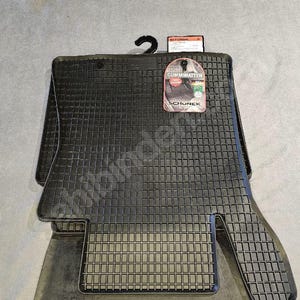 Lengenfelder Gray Velour Floor Mats For Mercedes-Benz W126 SE - Original Arm Panel, New, Made In Germany