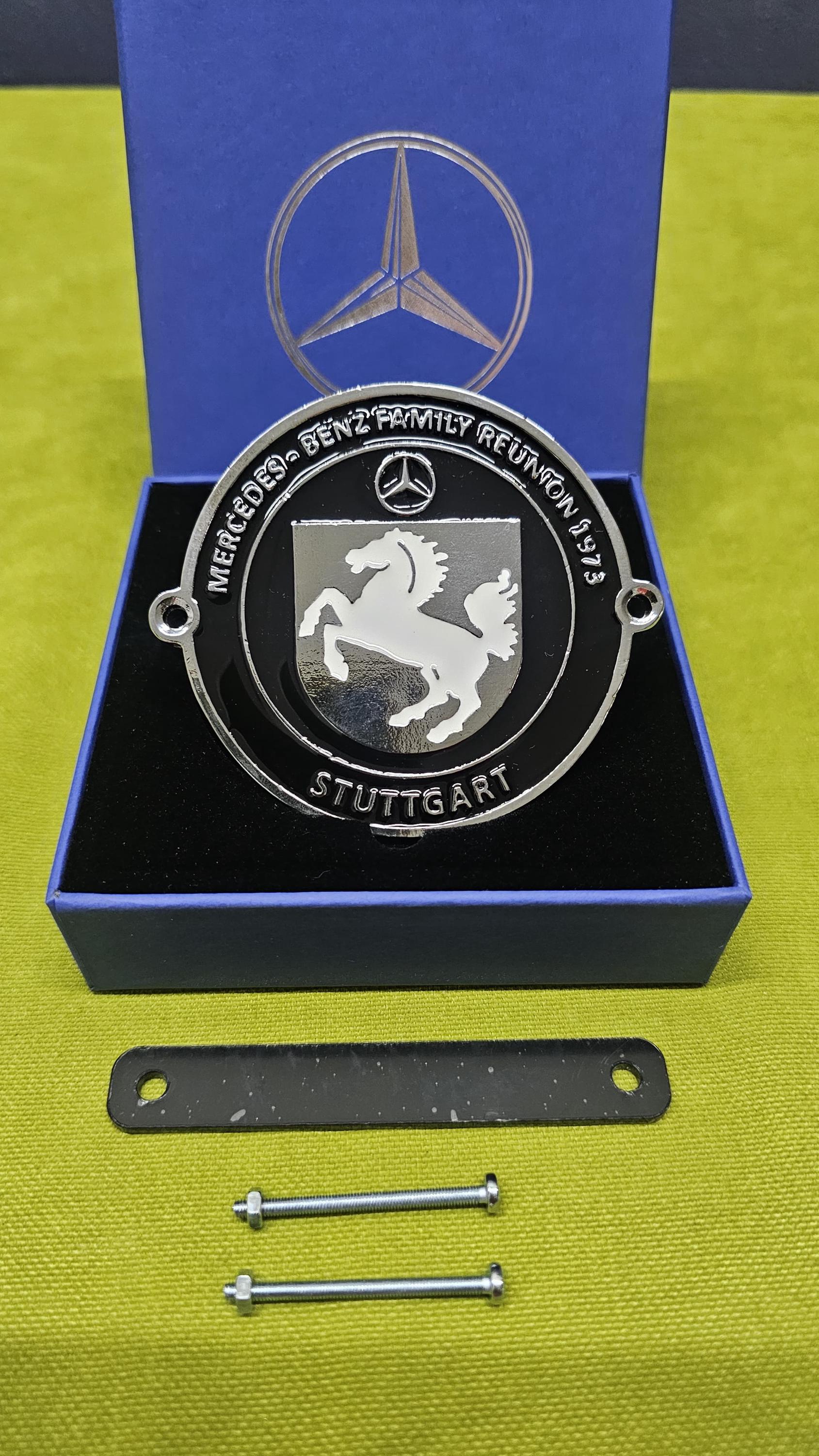 W124 mercedes grill emblem - Etsy 日本