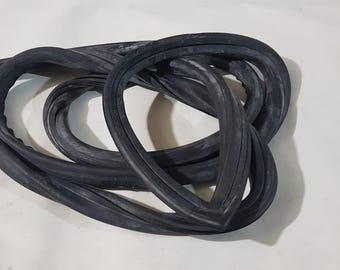 Mercedes Benz Rear Windscreen Glass, Size: 150X20X80cm at ₹ 24000 in Pune Mercedes Benz Rear Windscreen Glass, Size: 150X20X80cm at ₹ 24000 in Pune