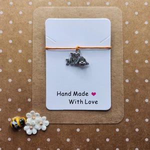 Pulsera con dije "Amo a mi perro" / Pulsera de hilo para mascotas / Pide un deseo / Regalo para amantes de los perros pequeños / Pop in a Card UK