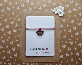 Dracula Fangs Wish Bracelet | Vampire Charm Bracelet | Halloween Gift Idea | Spooky Party Bag Favour | Cute Seasonal Token