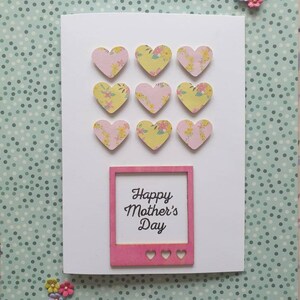 carte pour la fête des mères | Carte faite main de 7 x 5 po. pour maman ou maman | Floral rose | Intérieur vierge | Petite entreprise britannique