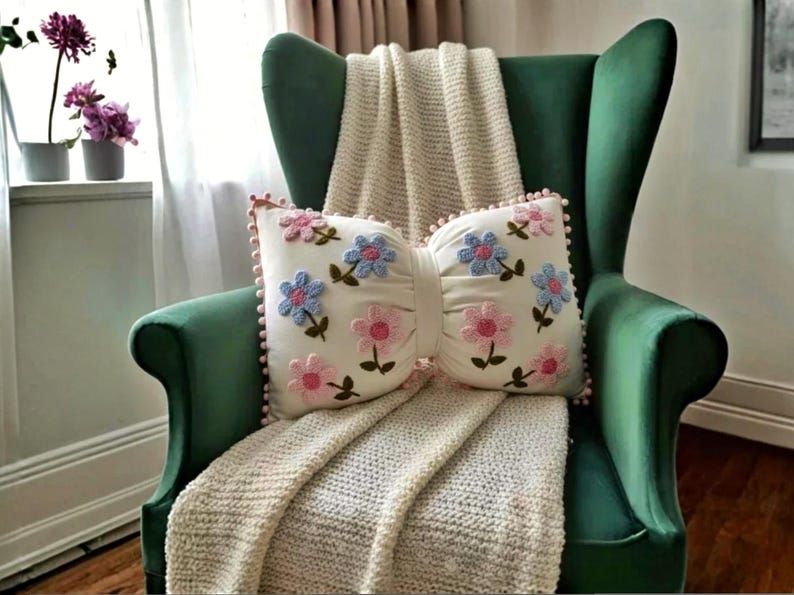 Handmade Bow Pillow Cover – Linen Spring Daisy Embroidery, Cottagecore Decor, Mother Day Gift image 1