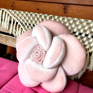 Gift,Soft Pink Rose Pillow, Throw Velvet Fabric Pillow, Blush Pink Flower Pillow, Light Pink Rose Shaped Pillow, Round Pillow
