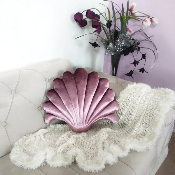 Valentine's Day Gift,Decorative Velvet Sea shell Pillow,Throw Velvet shell Pillow,,Oyster Seashell pillow,Pink shell shaped cushions