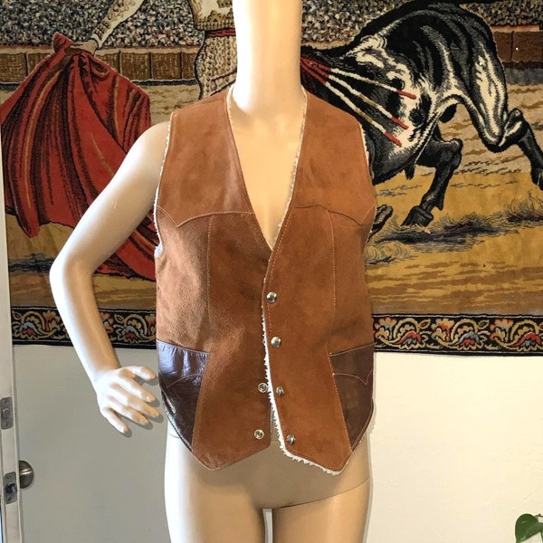 Vintage 2 Tone 70s Western Sherpa Leather Snap Button Vest - Small