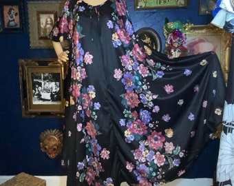 Vintage 1970s Black Floral Print Cotton Maxi Kaftan Dress, 70s Kaftan, 70s Hippie Dress, 70s Boho Dress, 70s Maxi