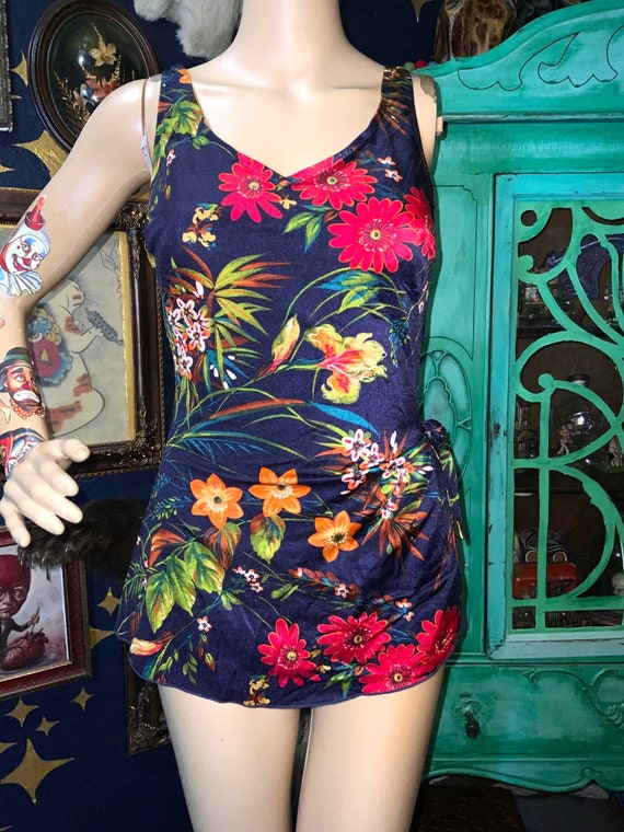 Vintage Roxanne Bright Floral Print Swimsuit/ Pla… - image 2