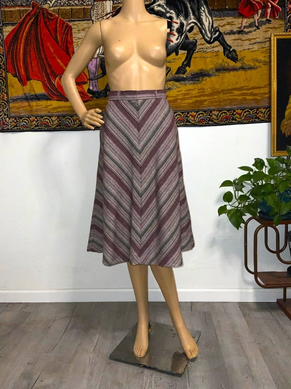 Vintage 70s Maroon Chevron Skirt - image 1