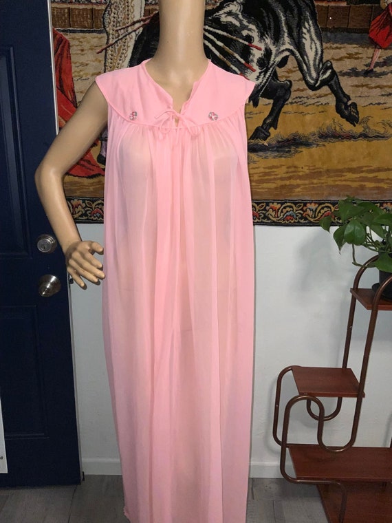 Vintage Sheer Bubblegum Pink 50's Nightgown - image 2