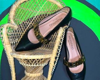 Valentino Designer Flats by Mario Valentino Claudia Logo Strap Flat size 7