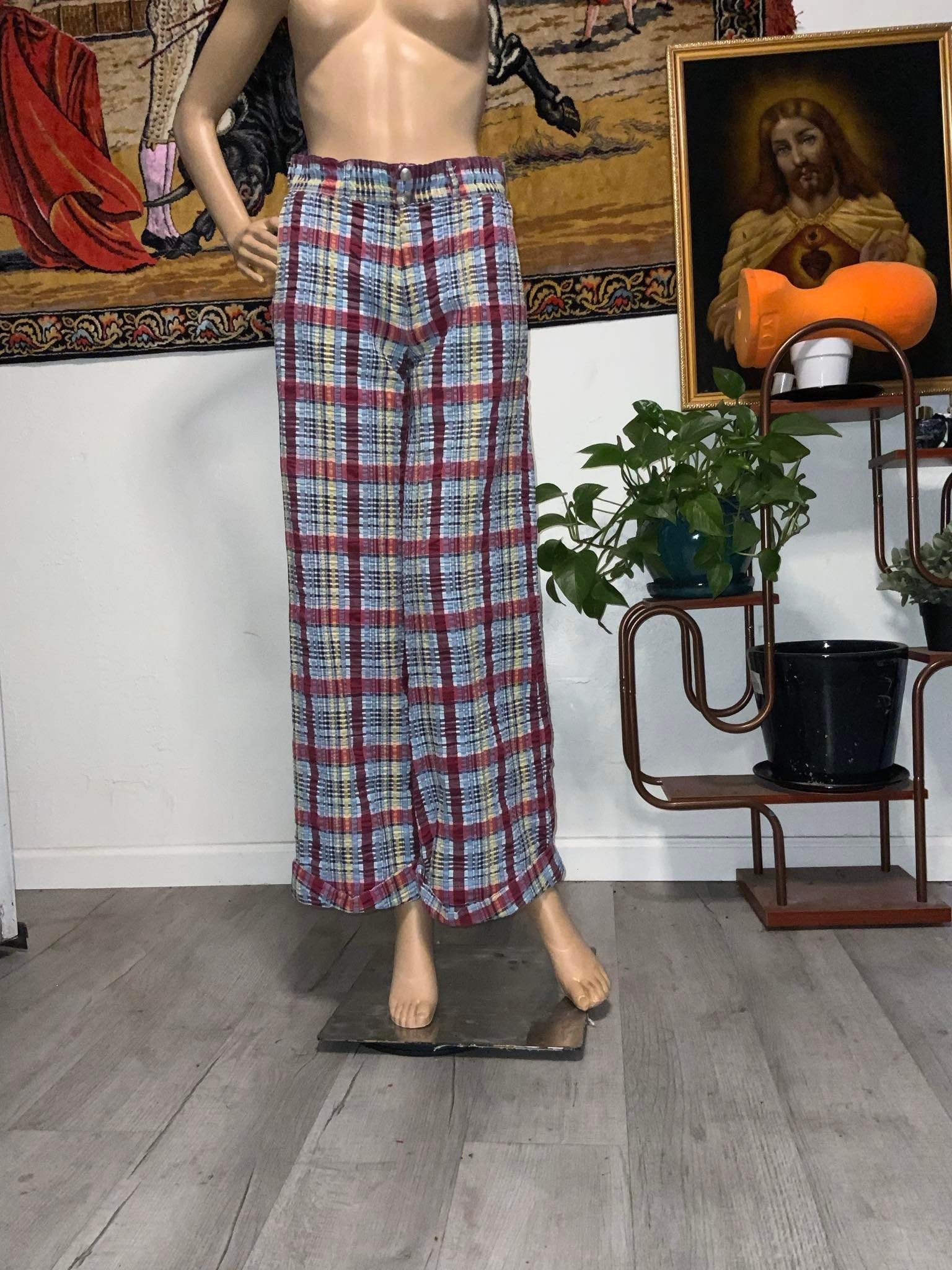 Vintage High Waisted Sutter Mills California Plaid Wide Bell