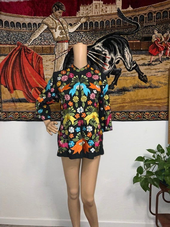 Stunning 1960's Floral Embroidered Jacket or Blous