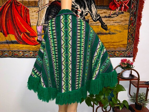 Vintage 70s Green Fringed Ponch with Arm Holes Ma… - image 6