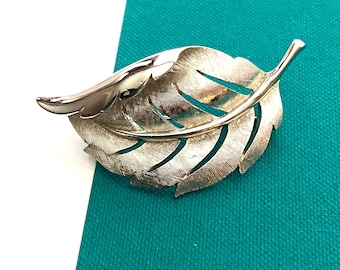 Vintage Leaf Brooch Signed Trifari Crown Silver Tone Brushed Metal