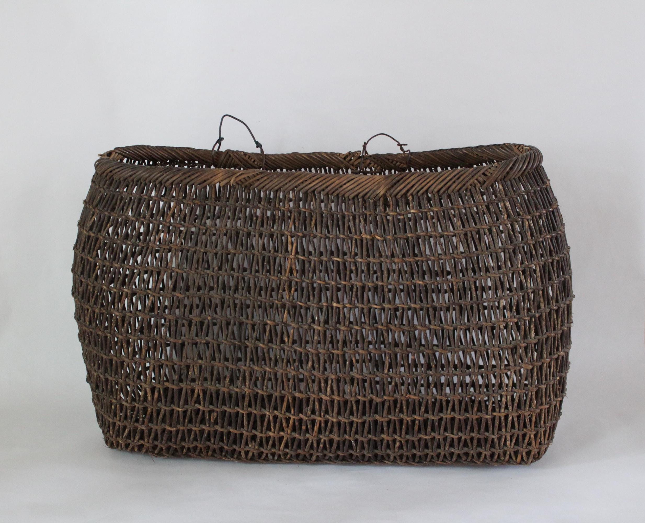 Akebi - Etsy Canada
