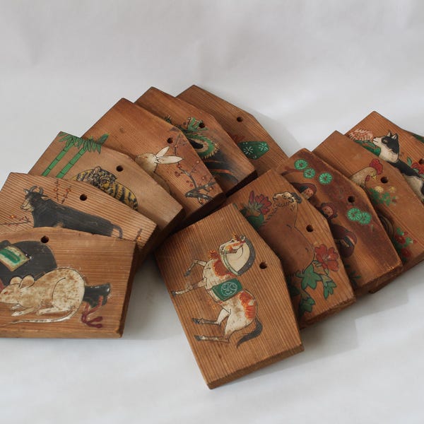 Pratos de madeira vintage japoneses Ema / Pratos votivos com fotos / FRANGO