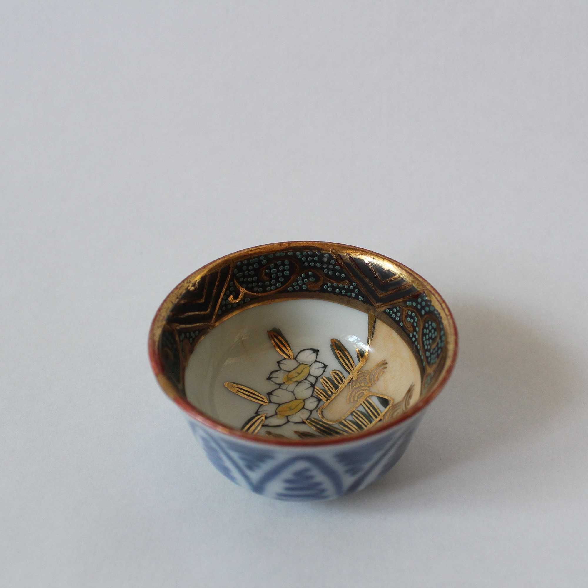 T 九谷焼き　布袋像　唐草模様　青手九谷　布袋　仏像　東洋彫刻　時代年代物 T 九谷焼き 布袋像 唐草模様 青手九谷 布袋 仏像 東洋彫刻 時代年代