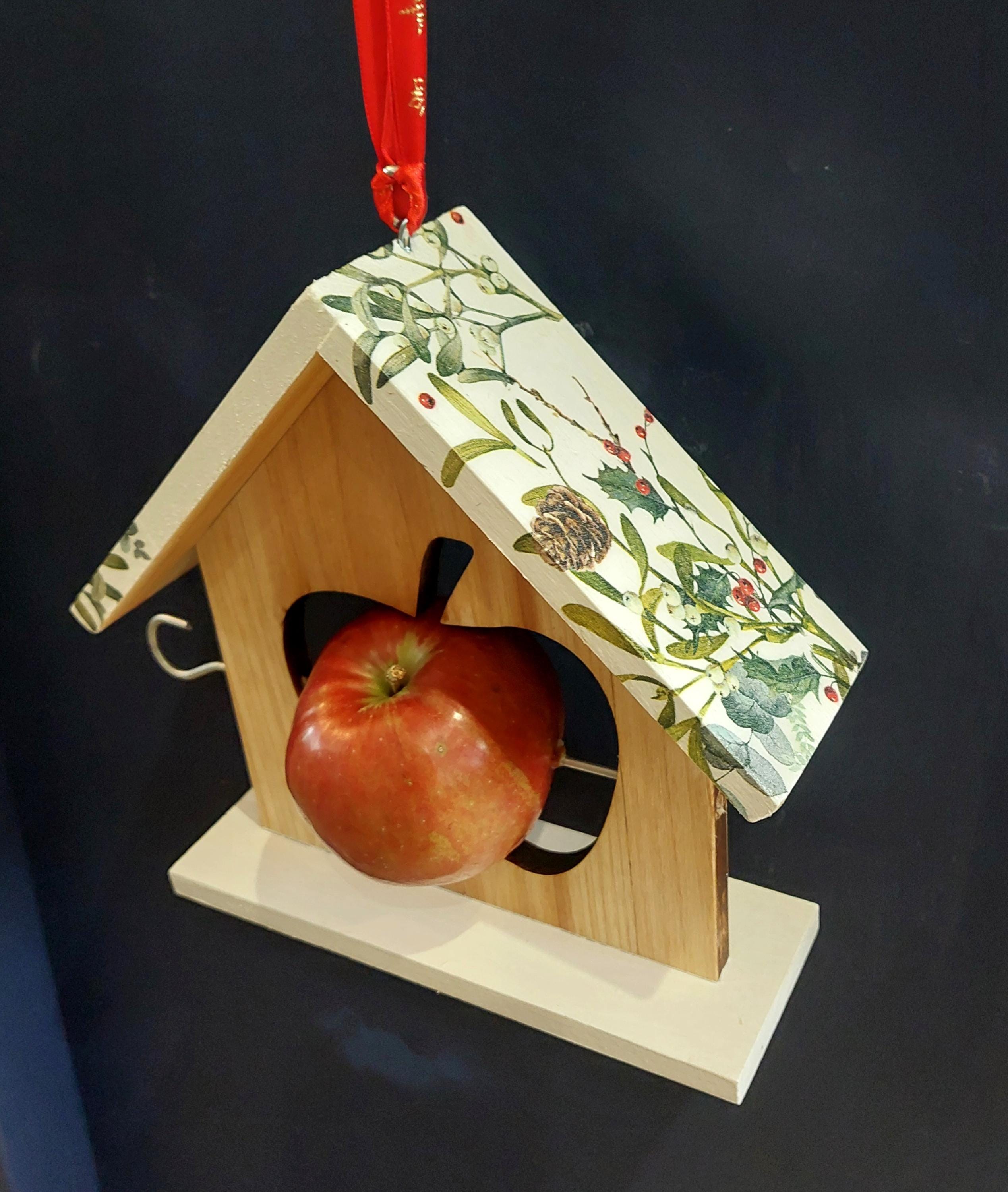 Apple Bird Feeder UK
