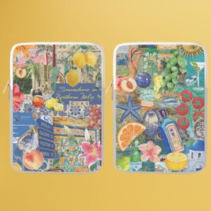 Puede incluir: Dos fundas para portátiles coloridas con un collage de imágenes, que incluyen frutas, flores y texto de temática italiana. El texto en una funda dice "Somewhere in Northern Italy, 19, GIAO".