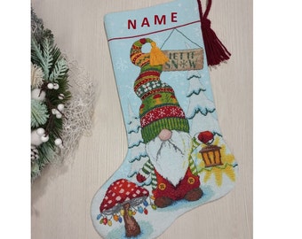 Media navideña personalizada en punto de cruz terminada, regalo de Navidad de NatalieARTEmbroidery.