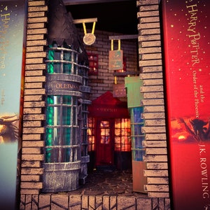 Book Nook, Diagon shelf insert, Magic Alley bookshelf diorama, bookend, wizard