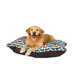 Nordic Bloom Dog Bed, Personalized Pet Bed, Cute Large Dog Bed, Custom Dog Lounger, Designer Dog Bed Cover, Washable, 3 Sizes Options
