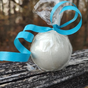 UNSCENTED BATH BOMB • Fragrance Free & Color Free • Large 5oz Pure Bath Fizzer • No Dyes No Scent • Minimalist Bath Soak Gift image 7
