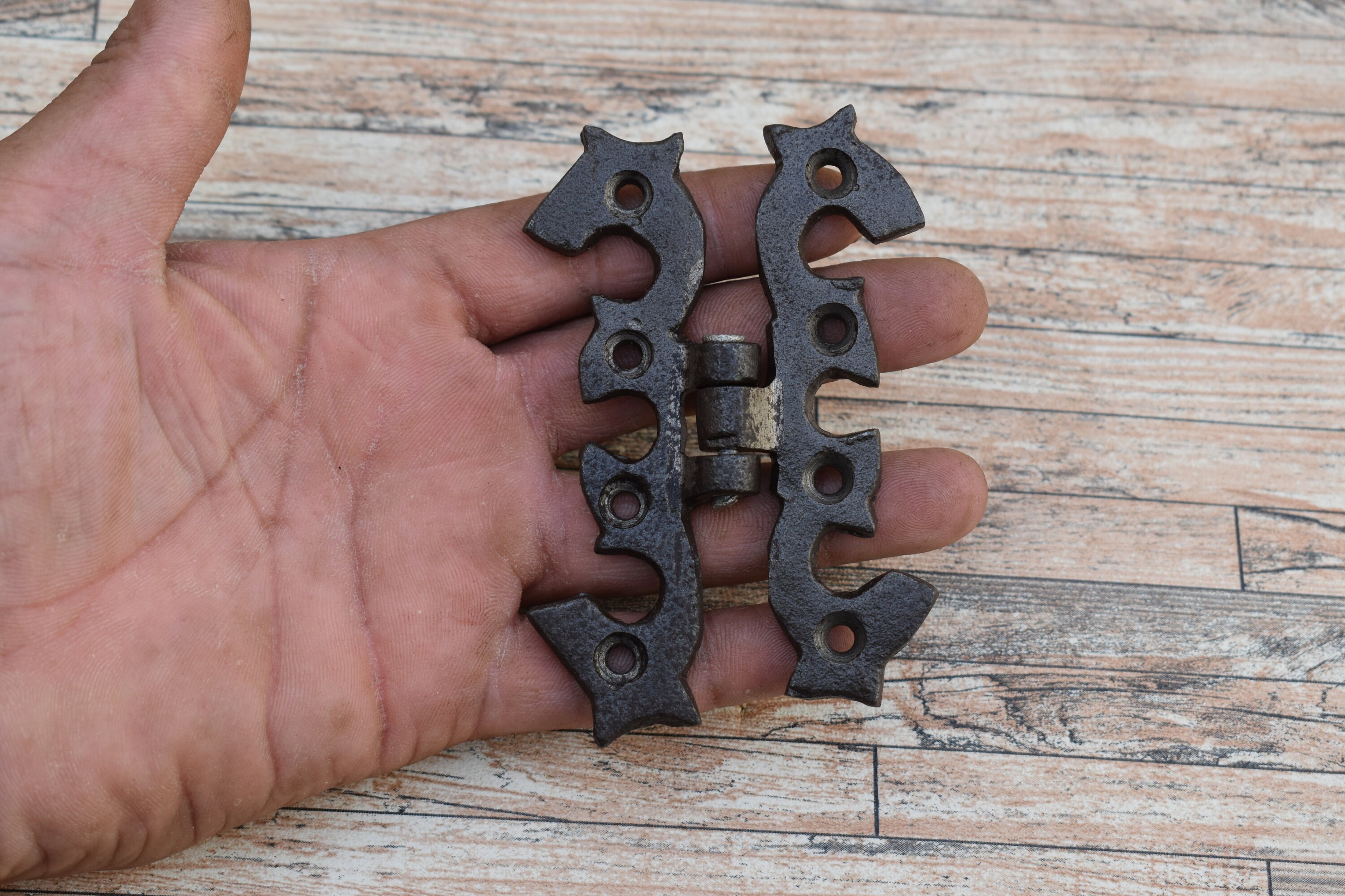 4pcs Vtg Cast Iron Gate Hinges Door Hinges Farm Barn Hinges Hardware ...