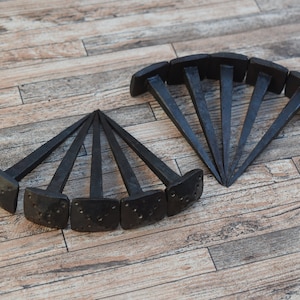 10 pcs Vintage Blacksmith Wrought Iron Handforged Door Gate Hammered Stipple Square Rose head Nails Spike Farm Barn House Decor