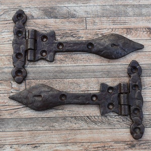 2pcs Vtg Cast Iron Gate Hinges Door Hinges Farm Barn Hinges Hardware House Decorative Ornament 6" inch