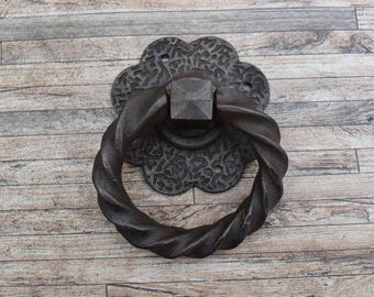 Vintage Style Cast Iron Flower Door Knocker, Gate Pull, Farmhouse Decor