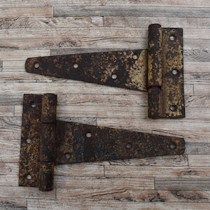 Vintage Used Blacksmith Door Hinges Collectible Heavy Handforged Wrought Iron French Door Gate Rustic Hinges Salvage Farm Barn Decor 2 Pcs
