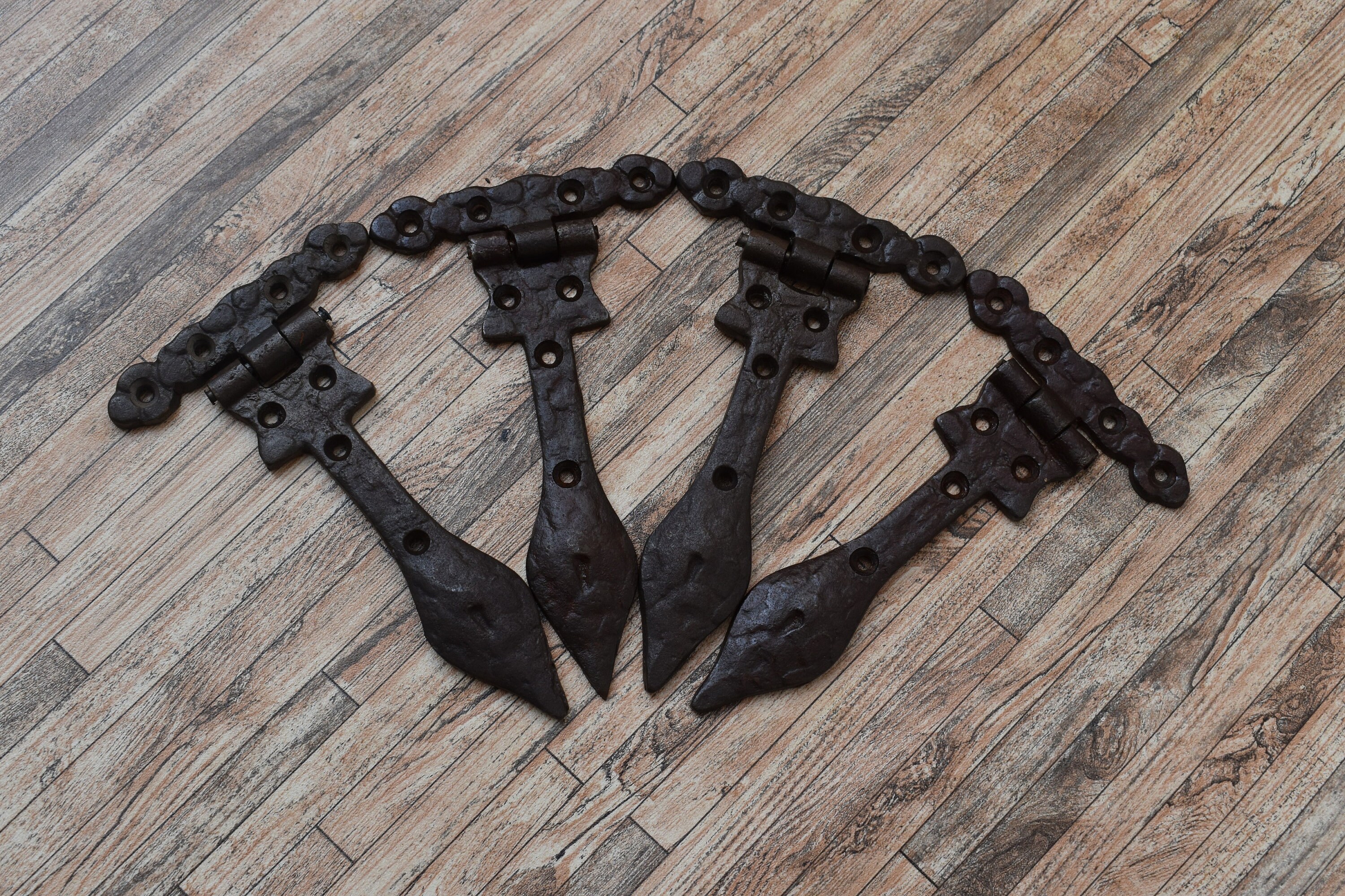 4pcs Vtg Cast Iron Gate Hinges Door Hinges Farm Barn Hinges Hardware ...
