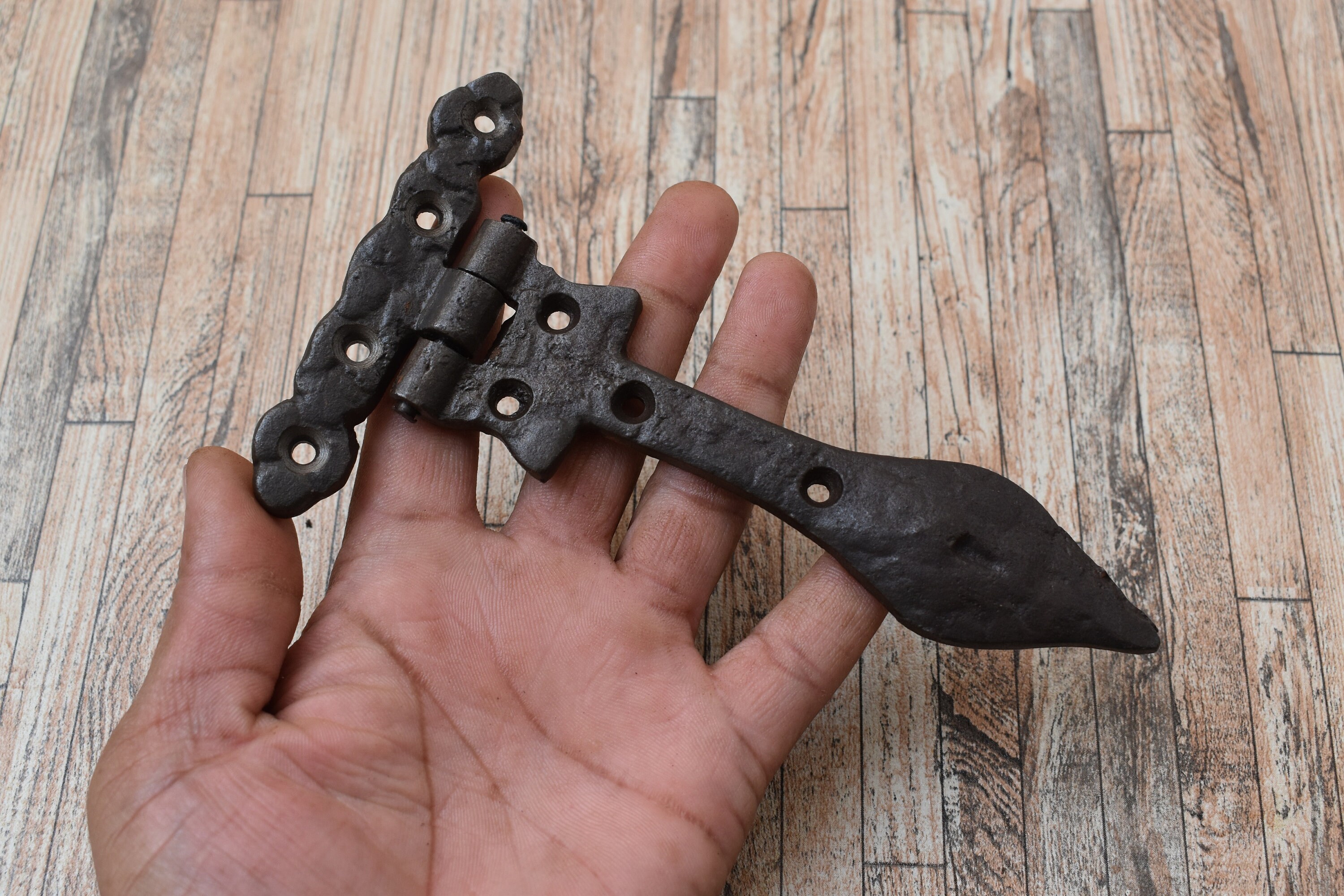 4pcs Vtg Cast Iron Gate Hinges Door Hinges Farm Barn Hinges Hardware ...