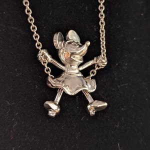 Ciondolo in argento sterling raffigurante Minnie Mouse su catena a maglie immagine 1