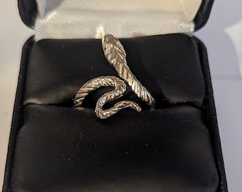 Anel de cobra em prata esterlina