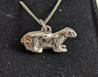 Sterling Silver solid Otter Pendant on Cable Chain