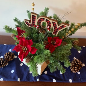 Christmas Dining /Kitchen Table Centerpiece Decor with Pine Foliage and Poinsettia Flowers set in a Handmade Rustic Wood Base