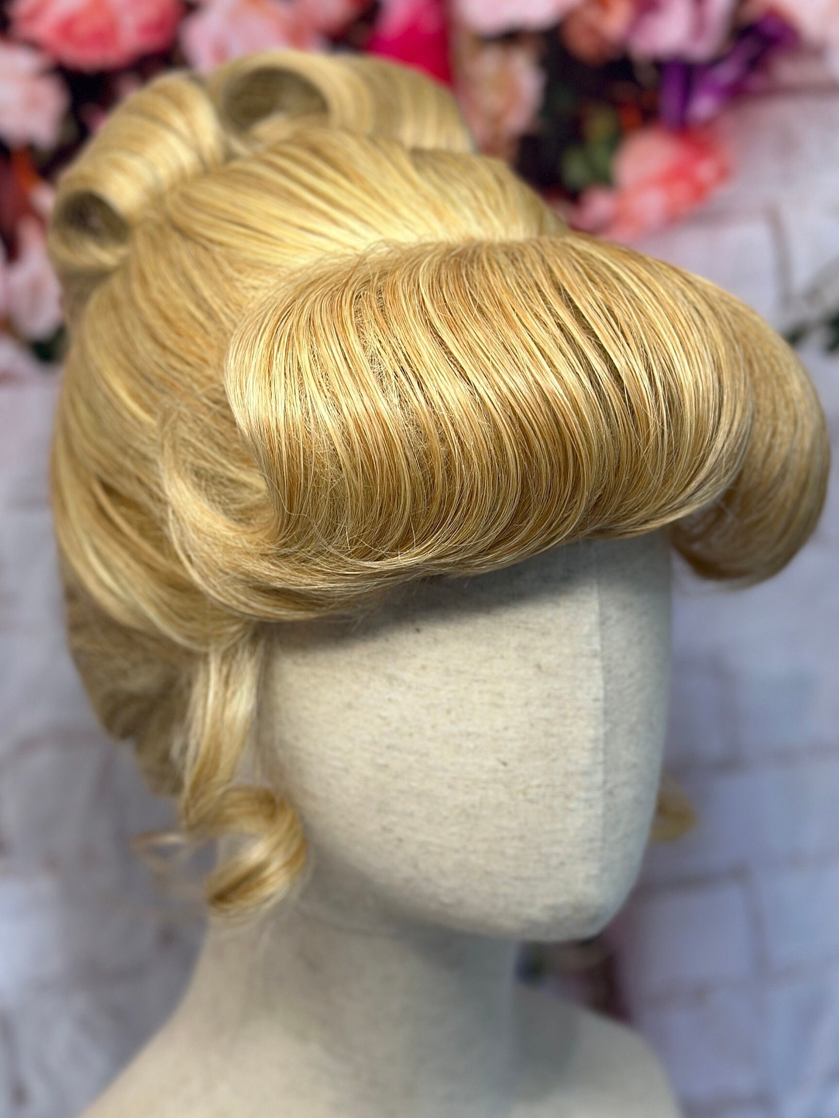 Cinderella best sale cosplay wig