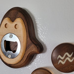 Hergestellt in den USA/Holz Flaschenöffner/Hochzeit Geschenk/Mutter,Vatertag Geschenk/ /Weihnachtsgeschenk/Pinguin & Totoro Design/Je 1 Stück Preis