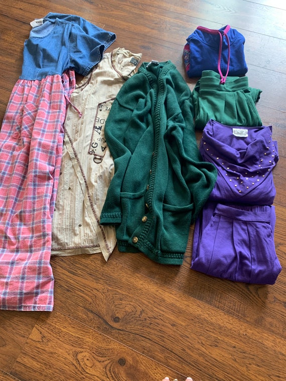 Vintage clothing bundle Gem