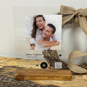 Personalized Acrylic Song Plaque, free Keychain, Music Playlist Plaque Gift, Custom Photo Print Glass, Gifts for him and her, Wedding Couple