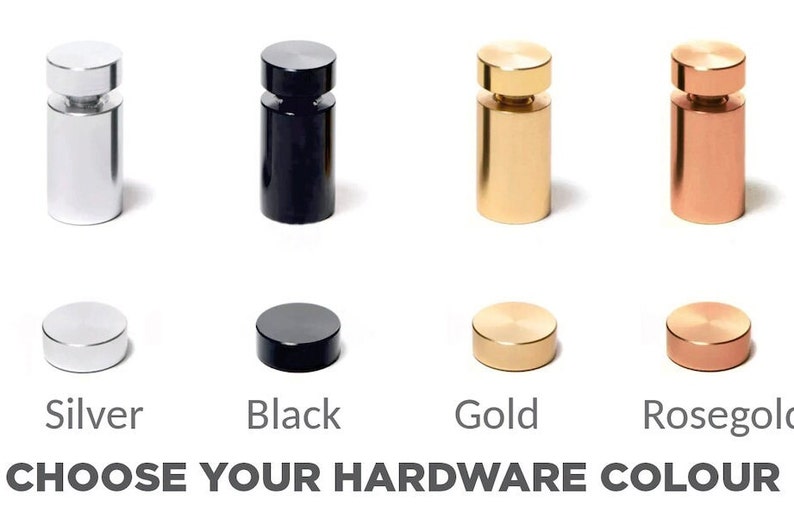 Pode incluir: Quatro op&ccedil;&otilde;es de ferragens met&aacute;licas de diferentes cores para pendurar uma placa ou uma imagem. As op&ccedil;&otilde;es s&atilde;o prata, preto, ouro e ouro rosa.
