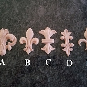 Fleur-de-lis Carved Rosette Onlay Decorative Onlay Applique Cabinet Fireplace Mantelpiece Wood Decor