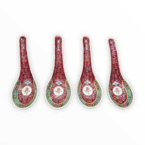 Set Of 4 Matching Hand painted Chinese Porcelain Miso Soup Spoons Red
