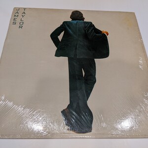 James Taylor &quot;In The Pocket&quot; Vinyl LP (1976; NM- cover / NM disc; **Collector Grade**)
