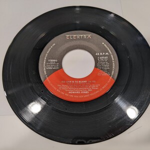 Howard Jones &quot;No One Is To Blame / The Chase&quot; Vinyl 7&quot; Single (EX disc; Ultrasonic Cleaned 8/14/2024)