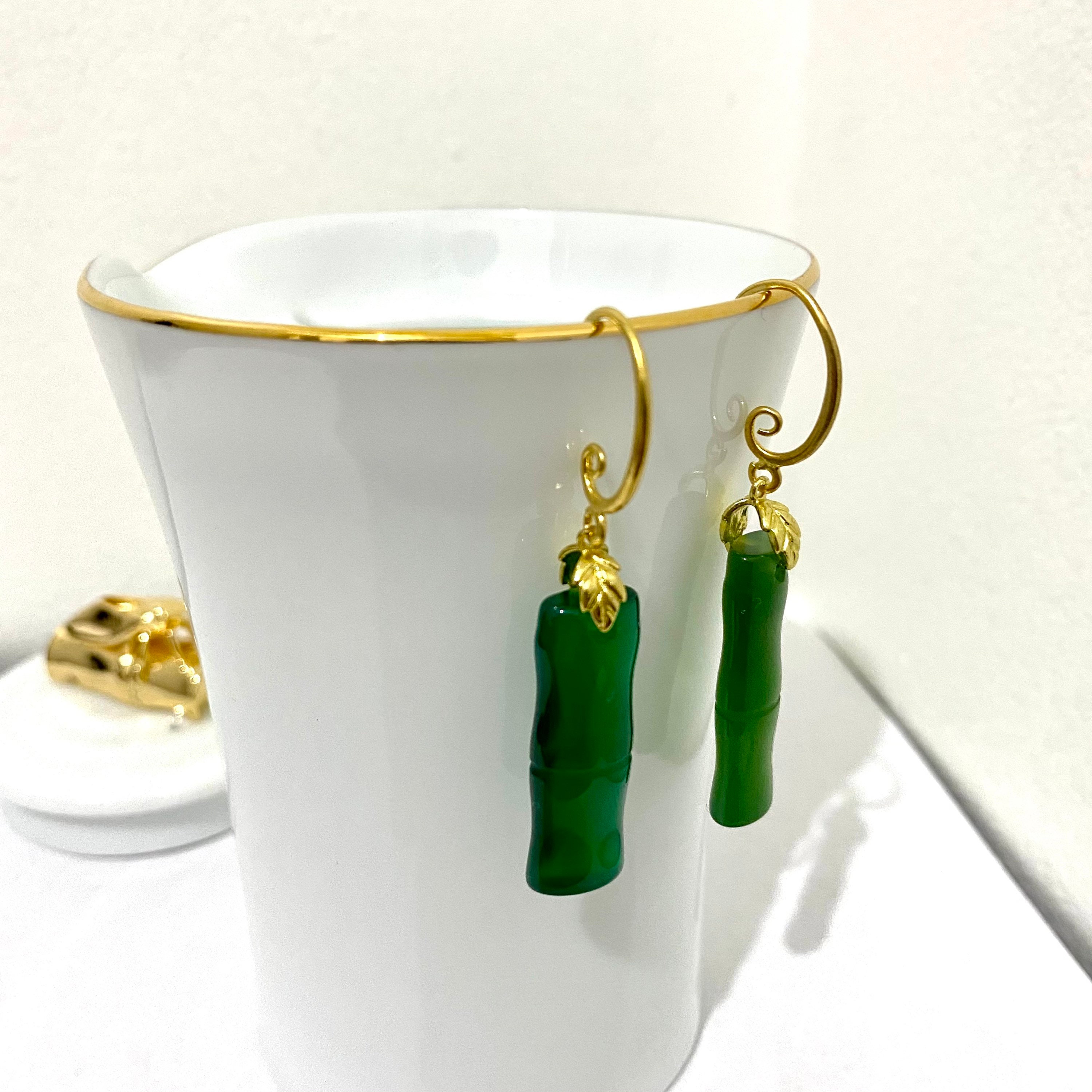 Luxury shop jade jewelry