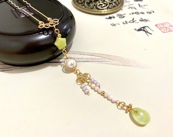 Vergoldete Haargabel mit Butter Jade Anhänger, Handgefertigter Haarstab